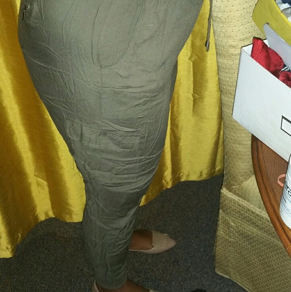 Charlotte Russe + cargo jogger pants - Picture 8 of 8